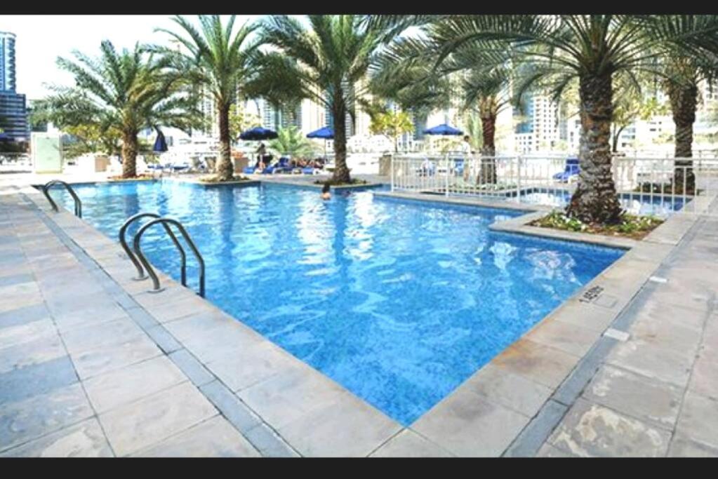 Dubai Marina 1 Bedroom Apt. Walking Distance Jbr. Exterior photo